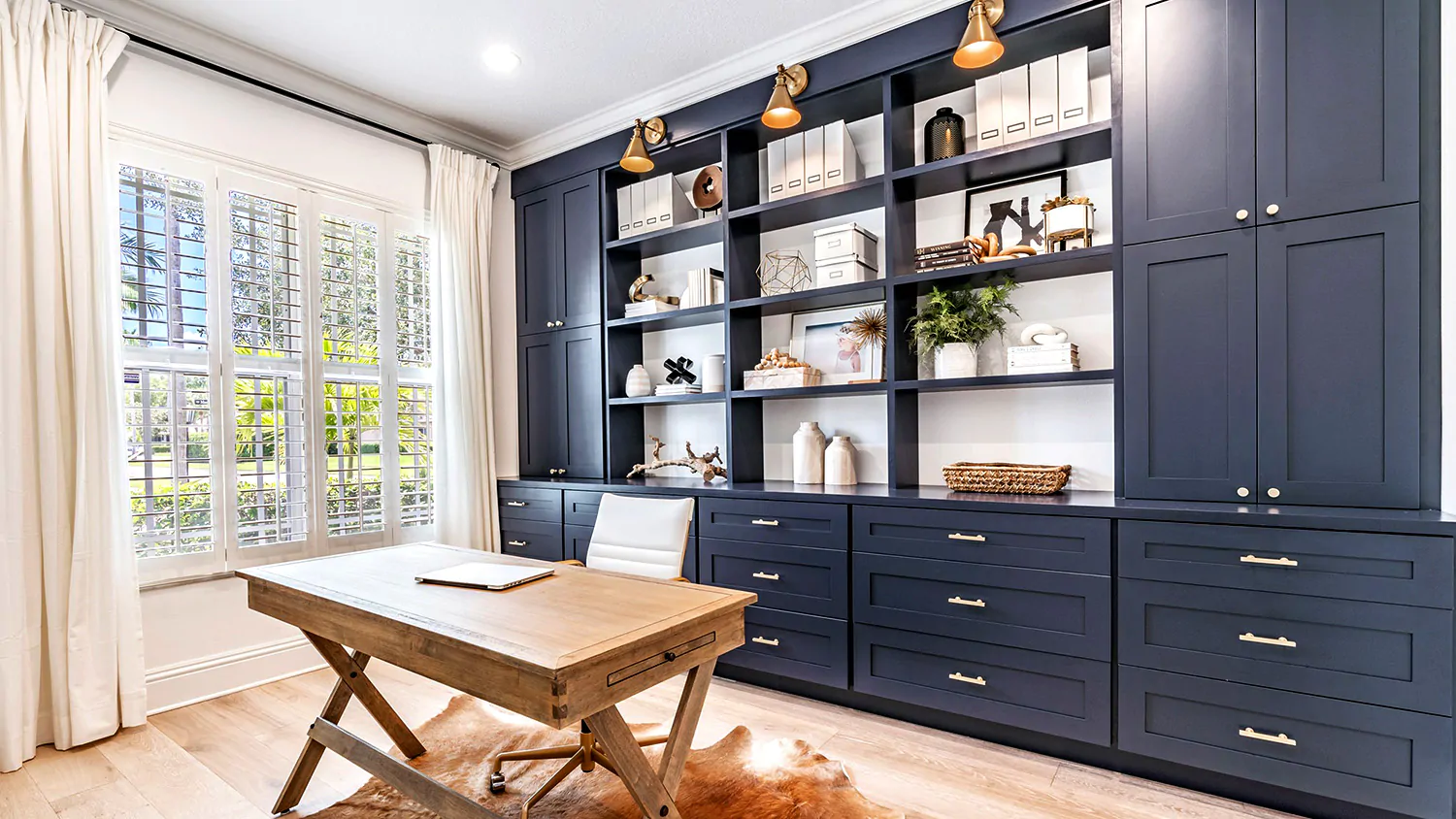 Navy Blue Shaker Frameless Kitchen Cabinets